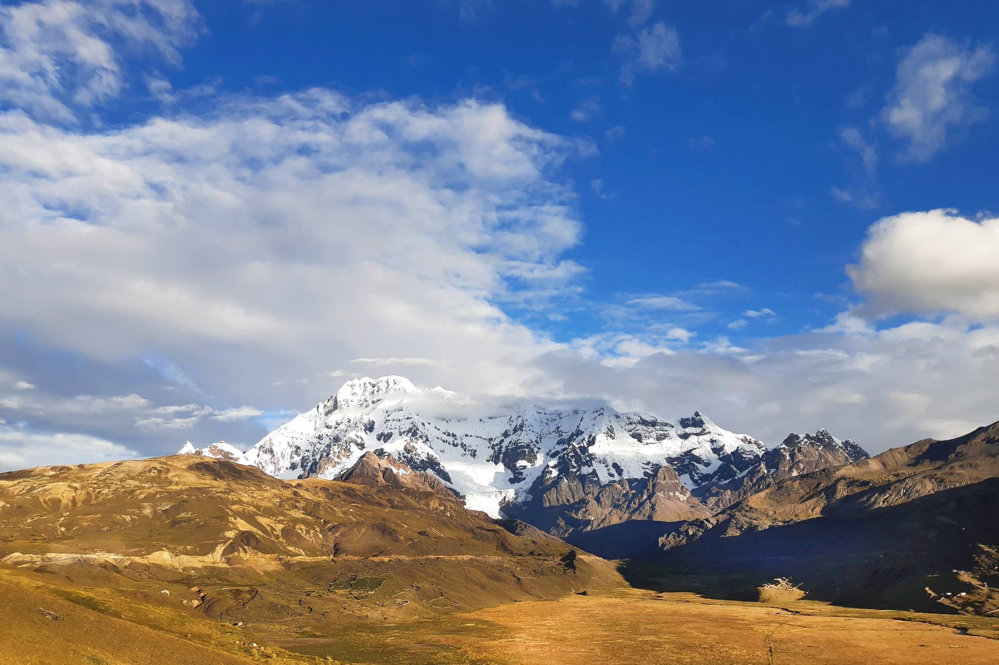 Apu Ausangate snowcapped mountain - Apu Ausangate Trek Peru Travel agency