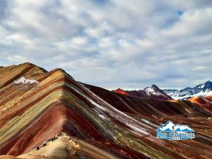 rainbow-mountain-montaña-de-7-colores-Apu-Ausangate-Trek