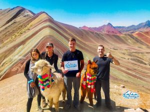 ausangate-trek-rainbow-mountain-to-machu-picchu-apu-ausangate-trek